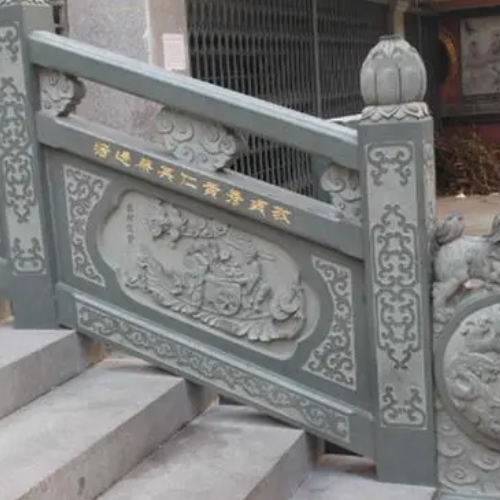 欄板石雕